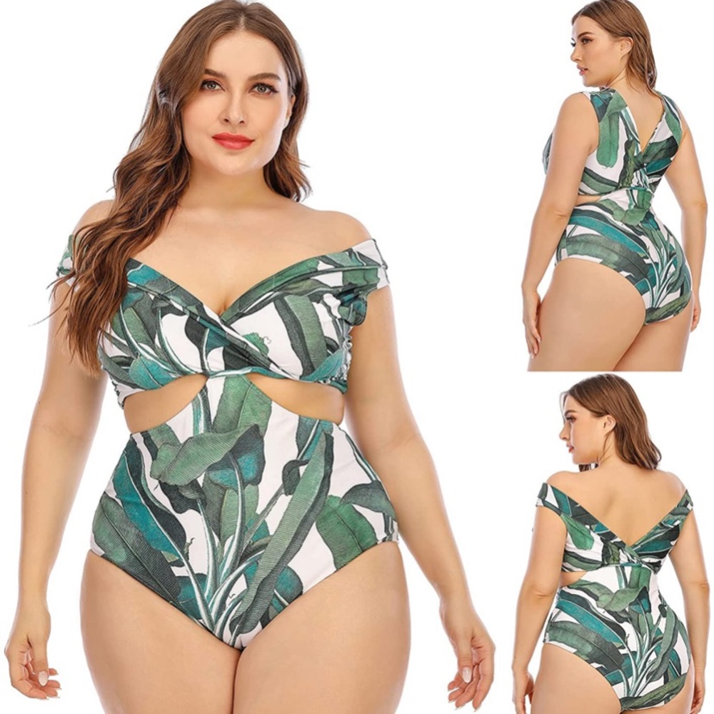 Brand New Beautiful banana leaf cut out one piece swimsuit L New In Package!